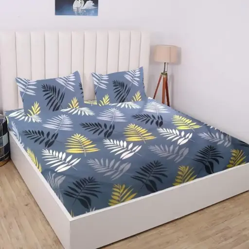 Megnta Bedsheet set with bed cover